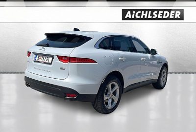 Jaguar F-Pace 20d AWD Prestige Aut. bei Aichlseder Car GmbH in 